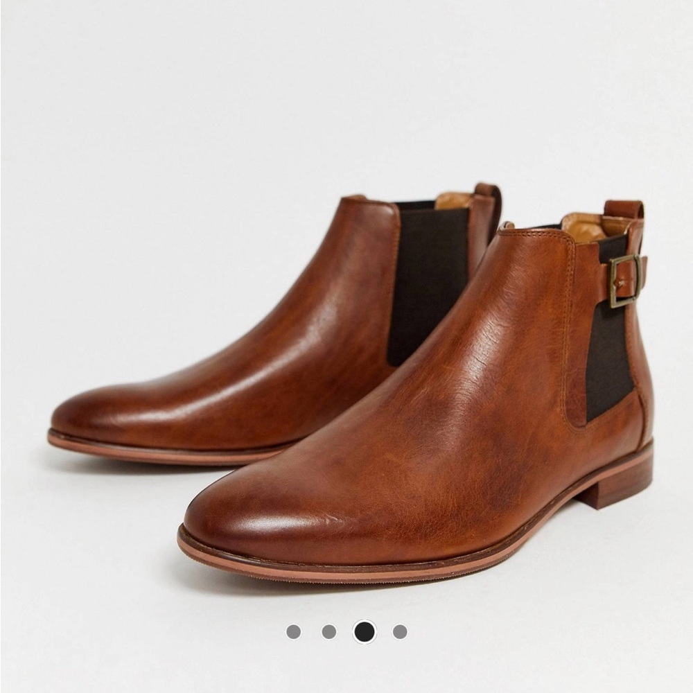 River Island Chelsea Boot w Buckle